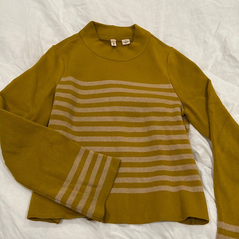 Anthropologie sweater—size M